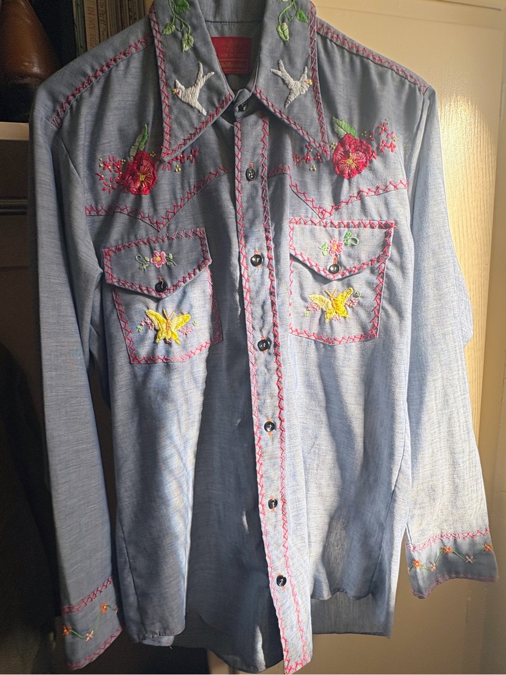 Rare Kings Road Vintage Chambray Embroidered Western Shirt